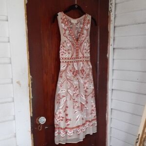 Moulinette Soeurs Beige and Red Floral Embroidered Rinestone Dress Sz 00